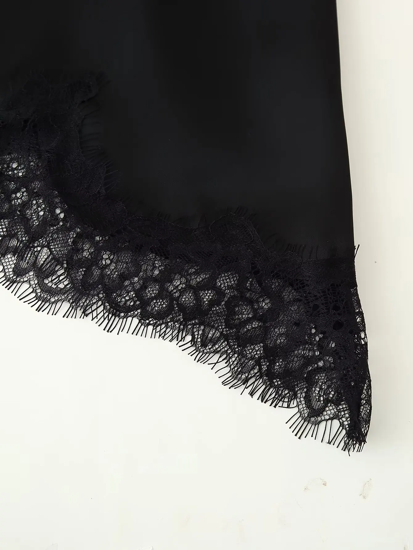 2025 Summer Womens Sexy V-neck Backless Dip Hem Romantic Camisole Blouse Lady Lace Sleeveless Hollow Out Slip Evening Party Tops