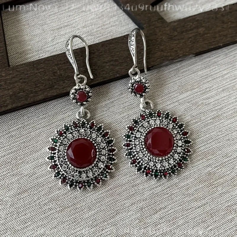 Classic Retro Bohemian Sunflower Earrings Unisex Jewelry Gift Accessory for Men and Women Sunshine Style Fashion Dangle Studs
