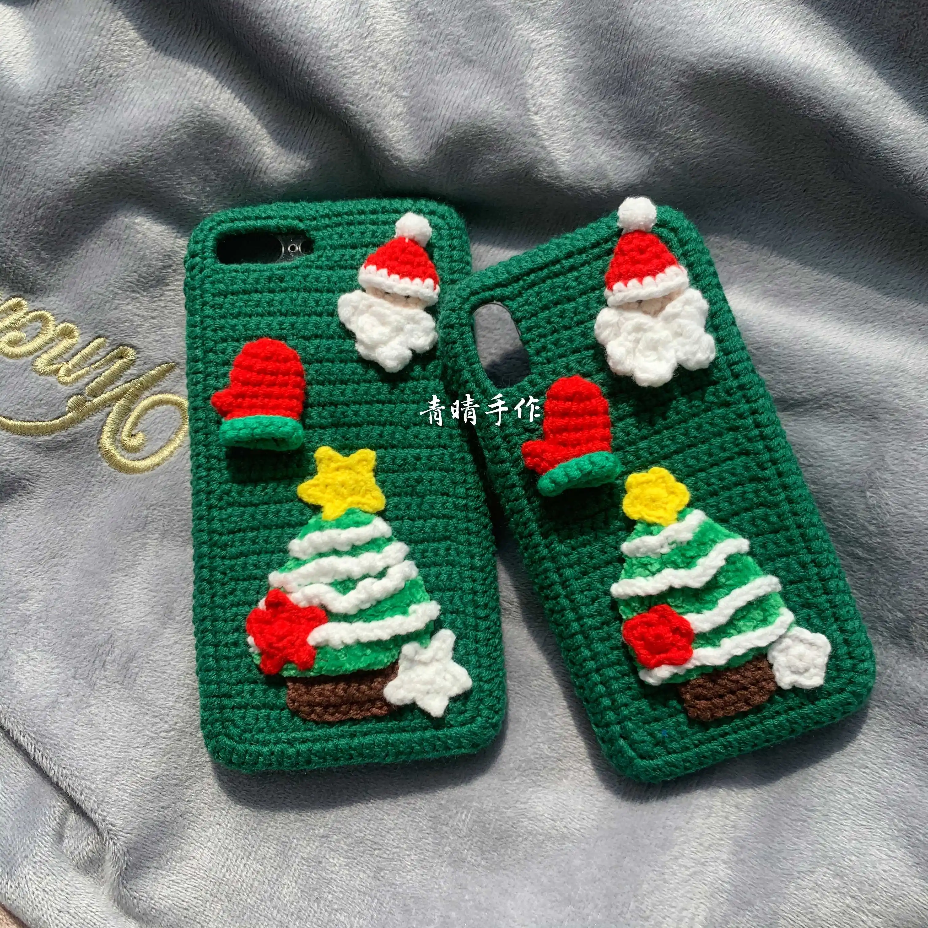 4031 Christmas Themed Handmade Plush Crochet Phone Case Yarn Knitted Protective Shell Full Wrap Anti Shockproof Cover for iPhone