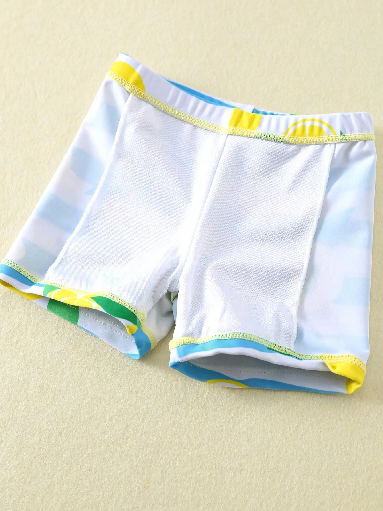 

Милый комплект из шорт и топа с длинным рукавом с принтом лимонов и элементами пэчворка для детей, защита от солнца, купальник для пляжа и бассейна