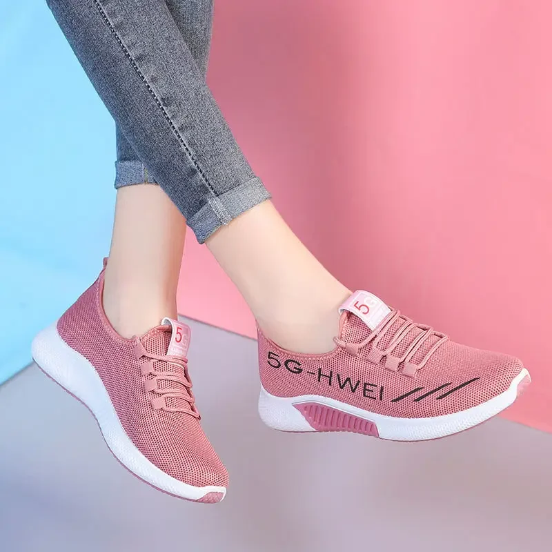 Flat Comfortable Fashion Sneakers Female Lightweight Shoes Slip-on Super Light Casual Woman Vulcanize Shoes Women Cloth