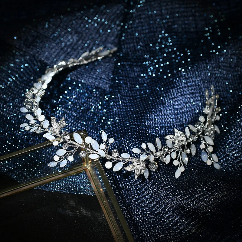 

Очаровательный опал с кристаллами для волос, лоза, свадебная повязка на голову, свадебная тиара, серебряный цвет, головной убор, женские аксессуары ручной работы