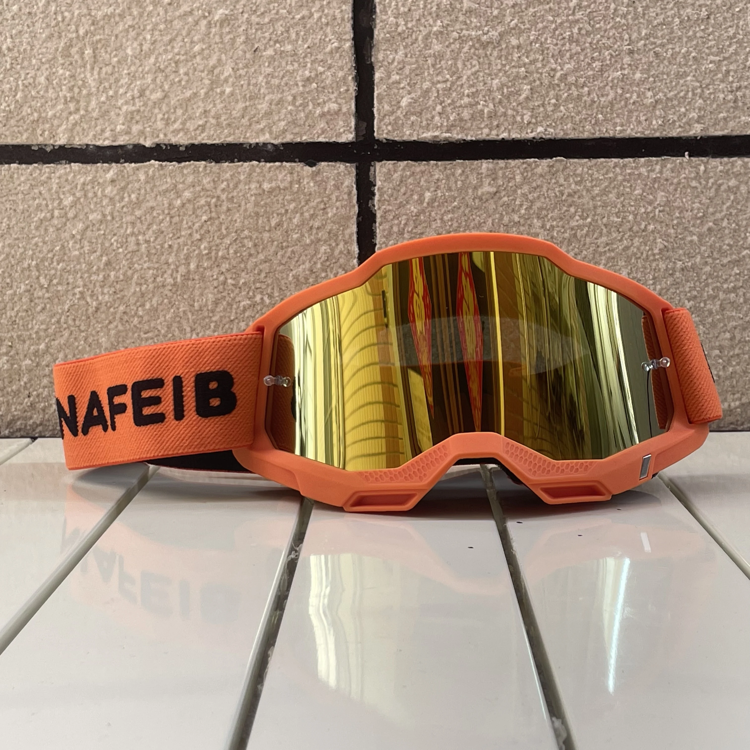 Men’s Moto Goggles - Anti-Fog Scratch-Proof, Dirt Bike/Cycling/Mountain Motorcycle Riding Glasses