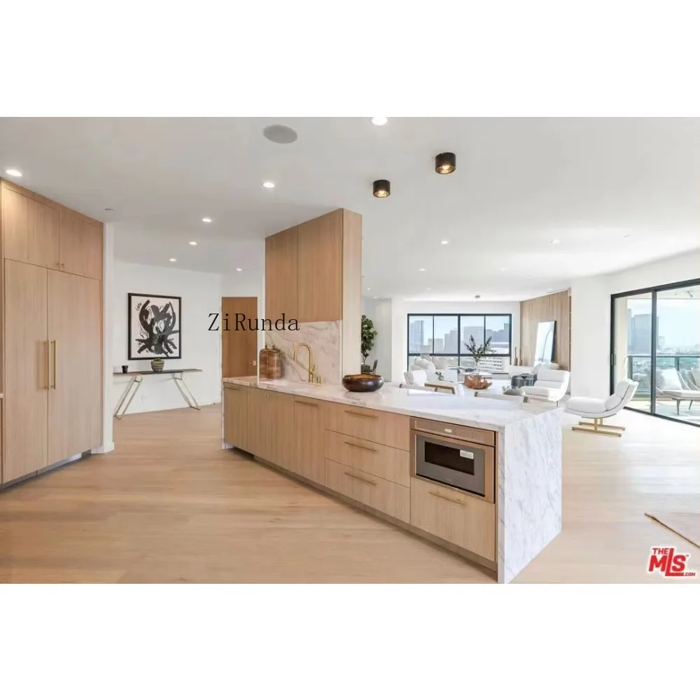 맞춤형 다층 엔지니어드 우드 바닥재, 오크 18mm 고급 UV 도장 사무실용 엔지니어드 바닥재