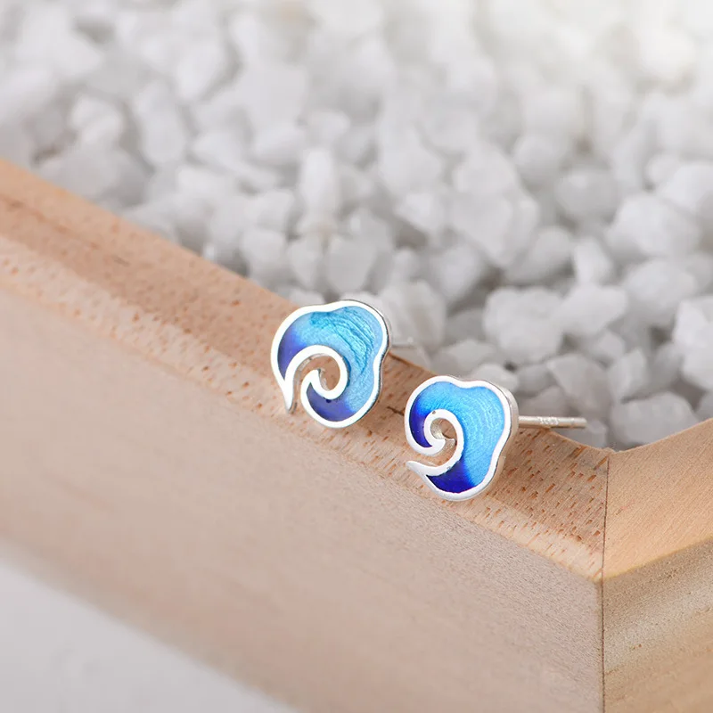 Uini-Tail hot new 925 Tibetan silver blue cloud earrings female Korean fashion trend sweet earrings hypoallergenic  ED114