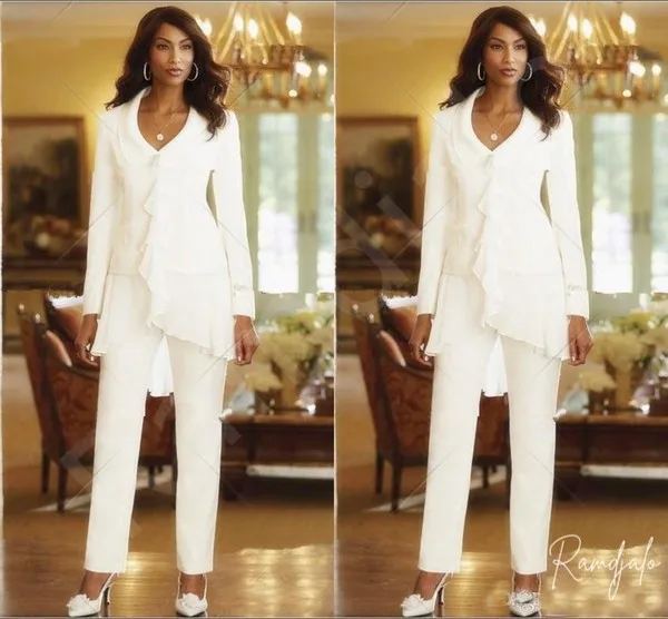 Customized Chic White Pantsuit for Mother of the Bride with Layered Peplum Jacket and Straight-Leg Trousers Lapel Wedding Party