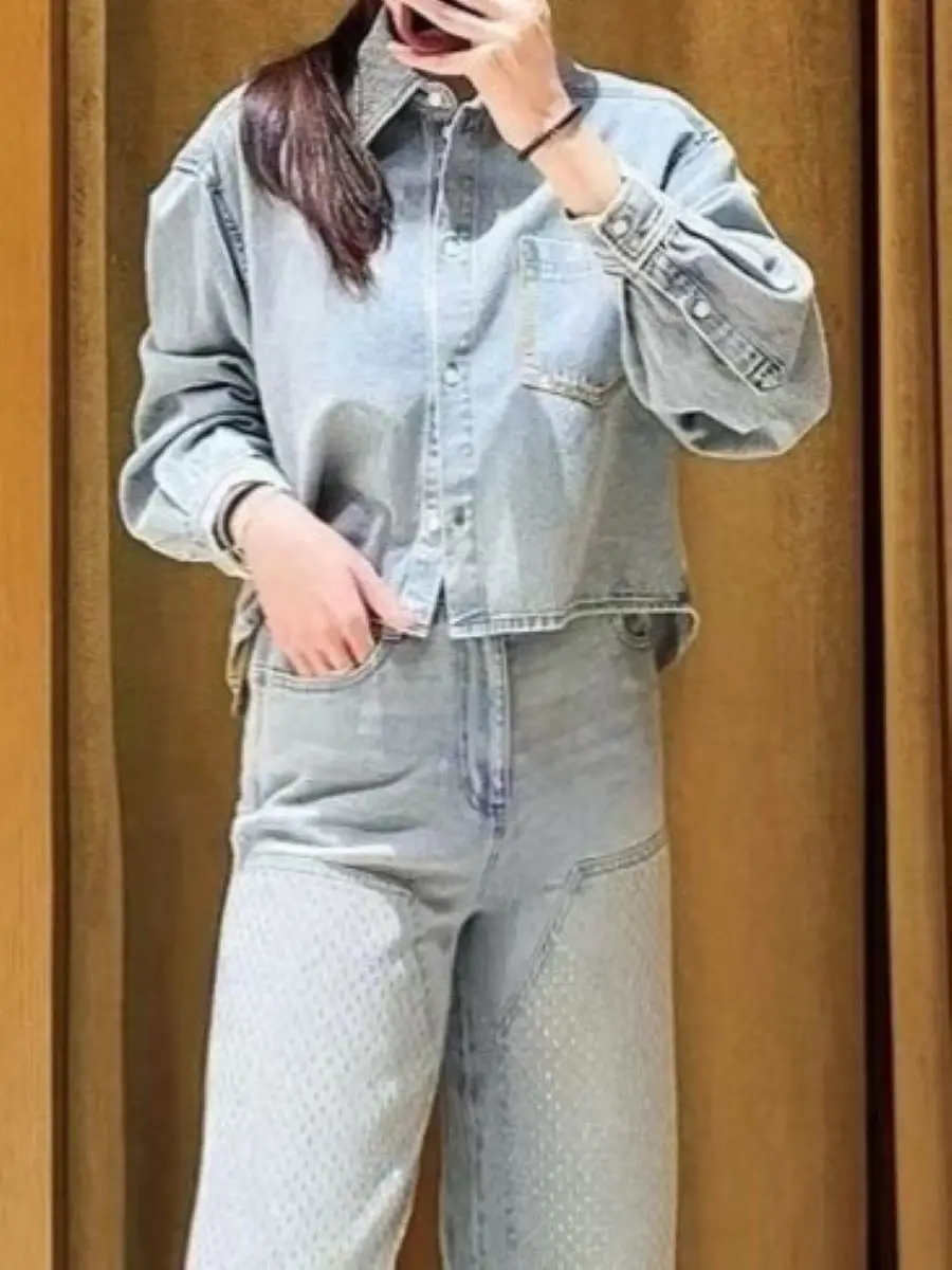 

Diamond Decoration Women Denim Shirt 2026 Spring Single Breasted Long Sleeve Turn-down Collar Fashion Blouse Top