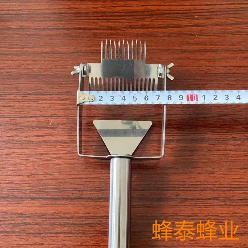 A Double Ended Stainless Steel Honey Cutter With Balanced Two Ends And Scraper Hook Honey Cutter