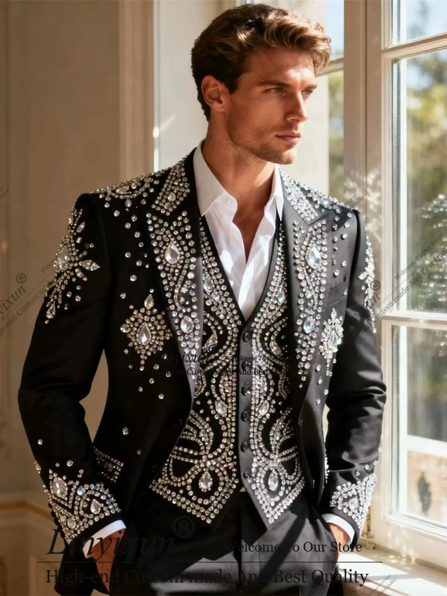 

Elegance Crystals Rhinestones Men Suits 3 Pieces Sets Groom Male Blazers Customized Wedding Tuxedos Slim Fit Formal Ropa hombre