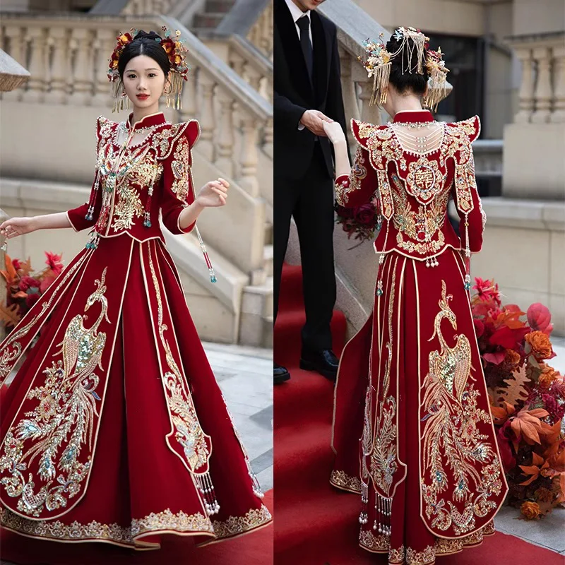 

Retro Classic Chinese Traditional Bride Wedding Dress Qipao Exquisite Embroidery Phoenix Beads Hanfu Clothing Oriental