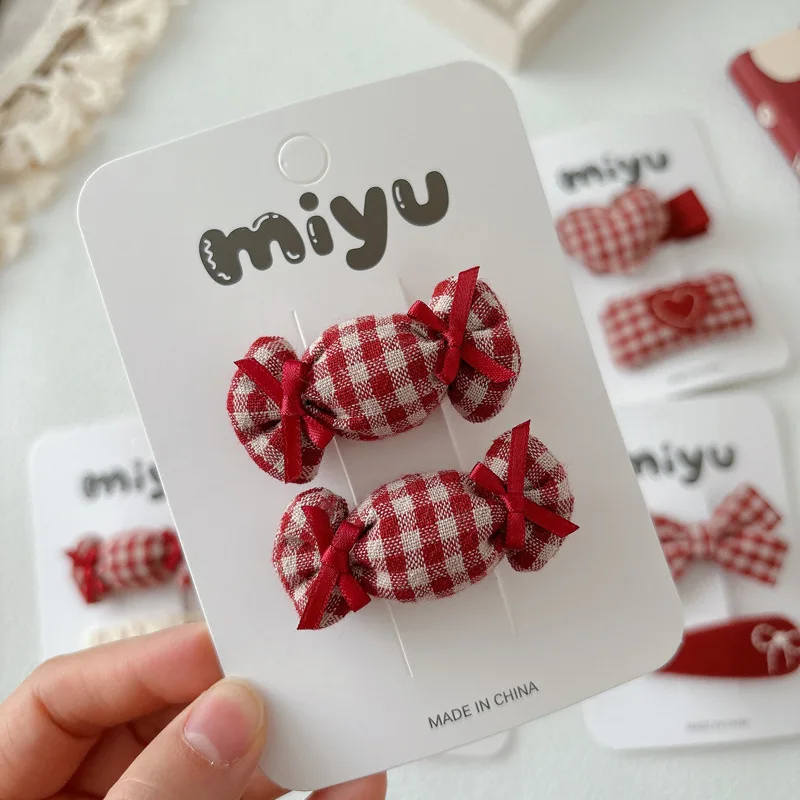 

2 шт. красные детские заколки для волос с клетчатым бантом, боковые зажимы для челки, милые заколки-зажимы для девочек, аксессуары для волос на Новый год