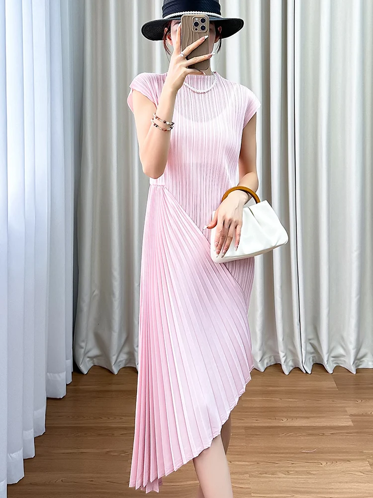 

Elegant Slimming Summer Dress with Asymmetrical Hem And Pleats High Waist Simple Style Polyester Fiber Short Sleeve High Collar