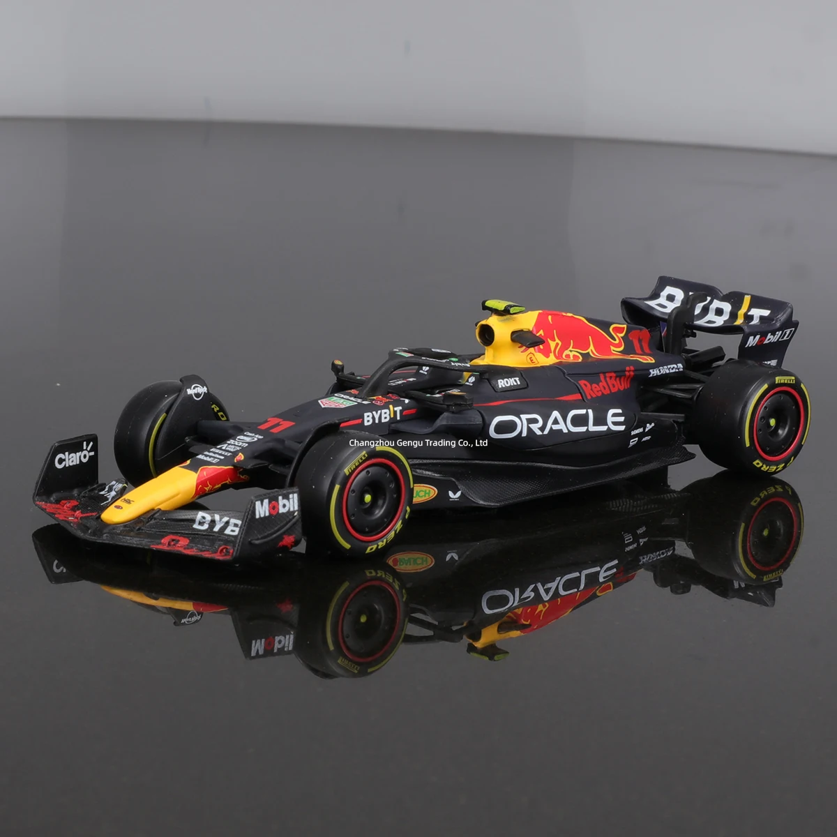 Bburago 1:43 2023 RB19 #1 #11 Red Bull F1 Racing Formula Car Static Simulation Diecast Alloy Model Car