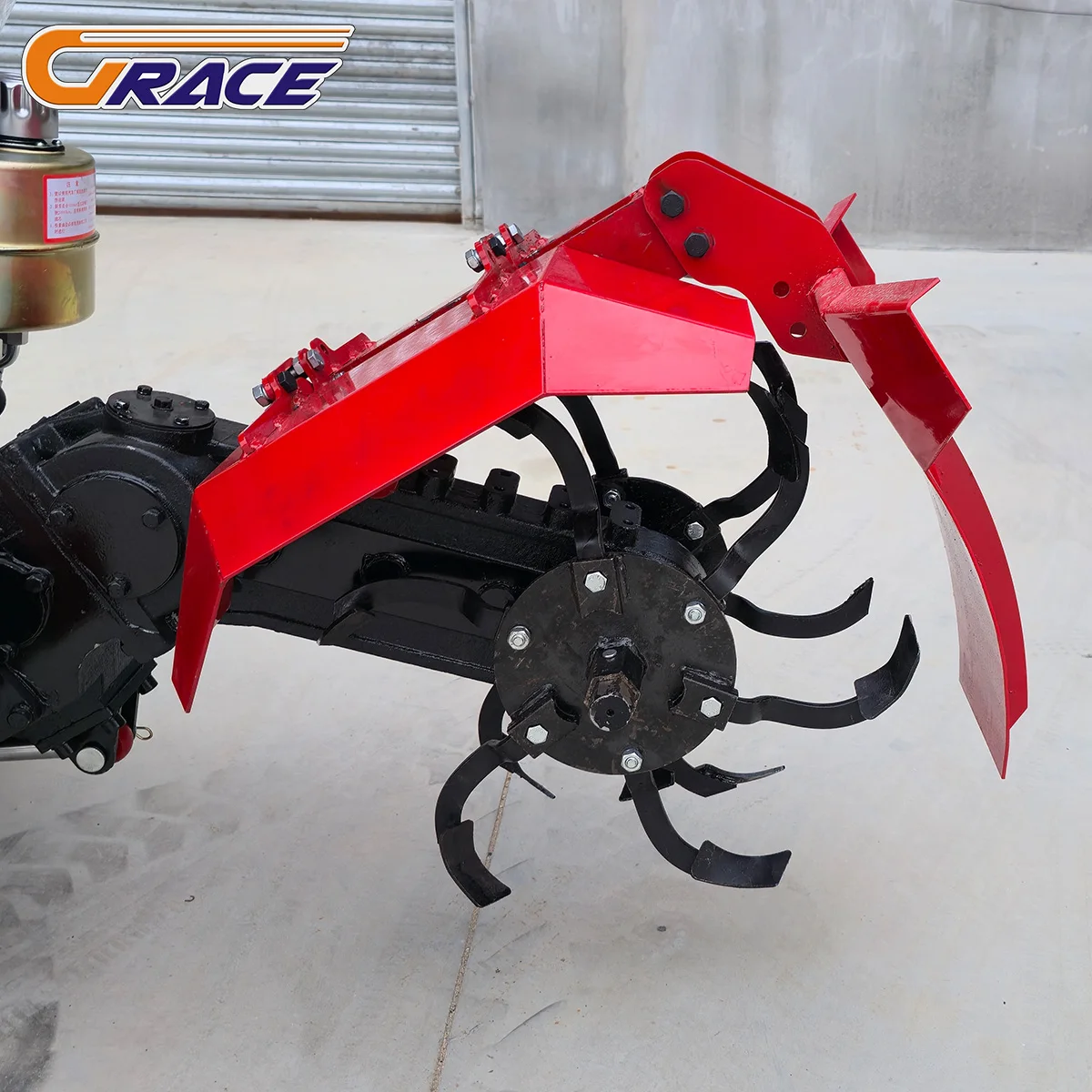 آلة 5 في 1 آلات زراعية تستخدم على نطاق واسع معدات زراعة الأرز الصغيرة جرار زاحف صغير مع حفارة للبيع