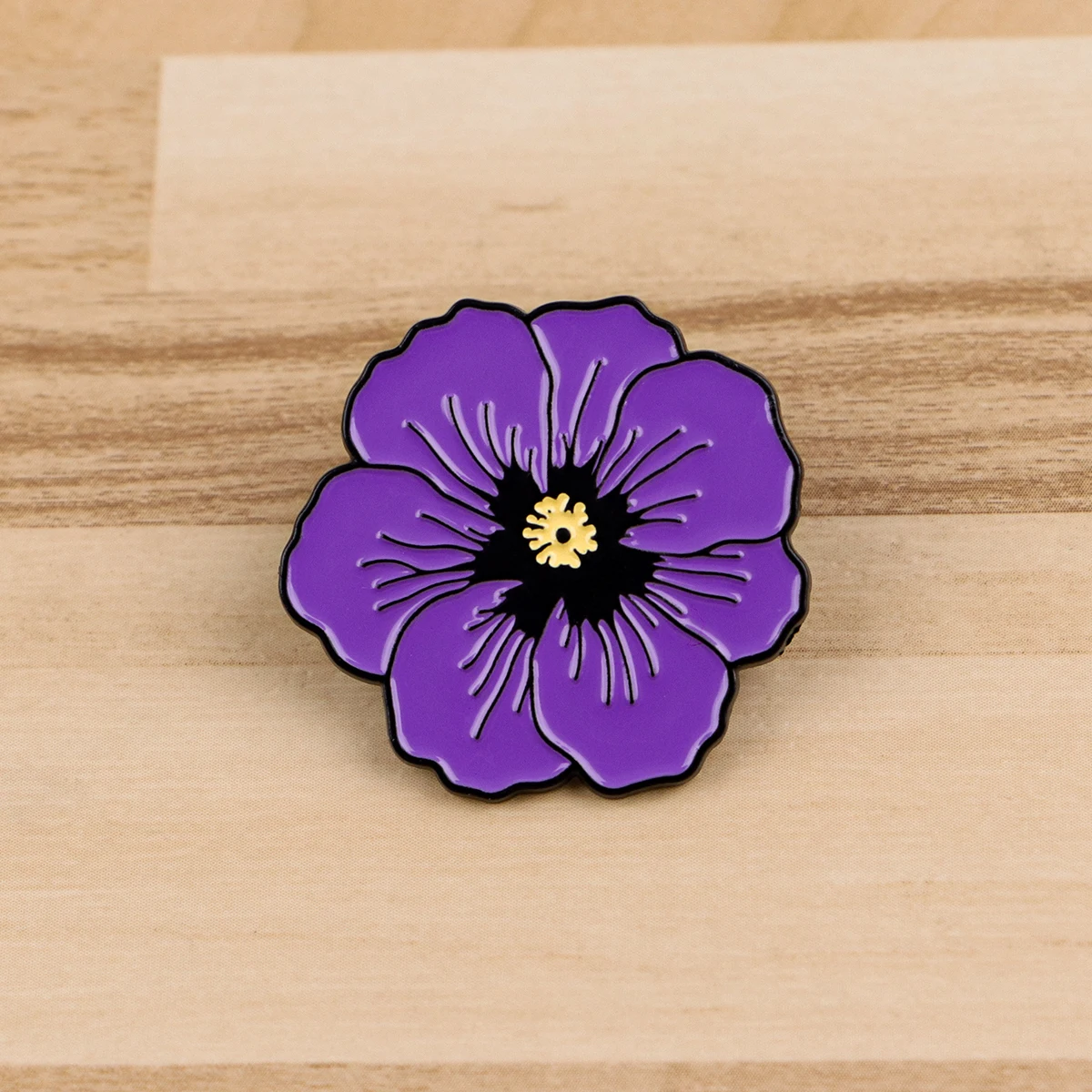 Broches en émail fleur de pavot violet pour femmes, épingles à revers, Badge sur sac à dos, accessoires, bijoux à la mode, cadeaux pour amis