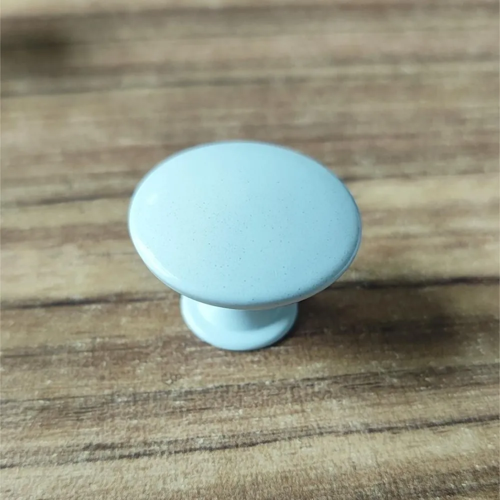 Round Floral Drawer Pulls Retro Zinc Alloy Furniture Handles European Style Cabinet Knobs Decorative Hardware For Dresser