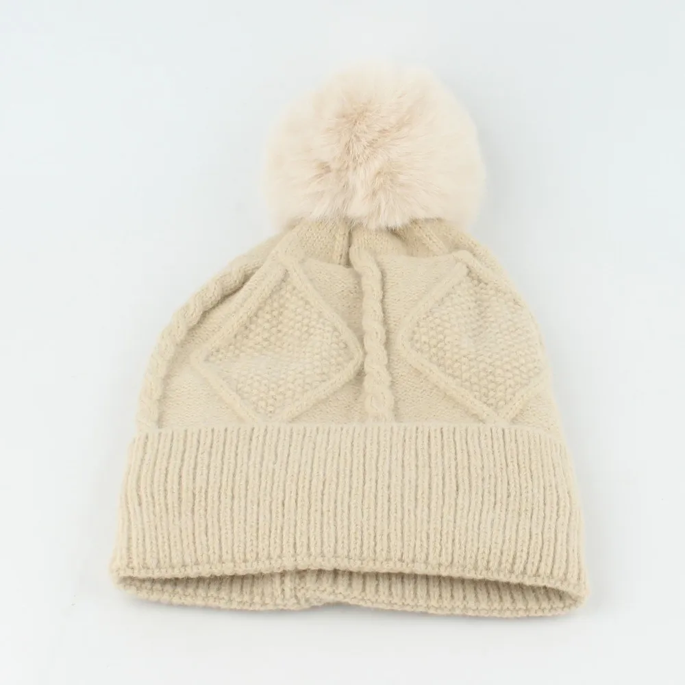 Beanies Cap Elastic Scarf and Hat Set Warm Touch Screen Woolen Hat Rhombus Patterned Plush Ball Cold Proof Gloves Outdoor
