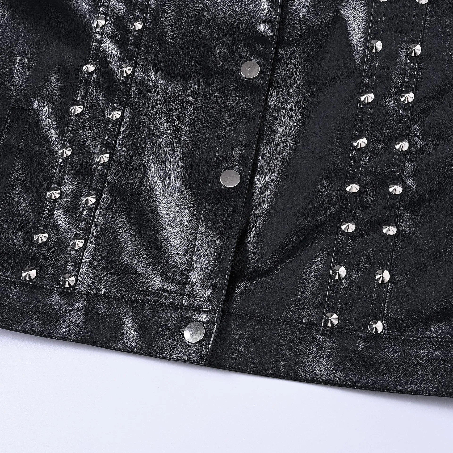 Thumbnail 3 - #17 Trending Mens Leather Coats Right Now