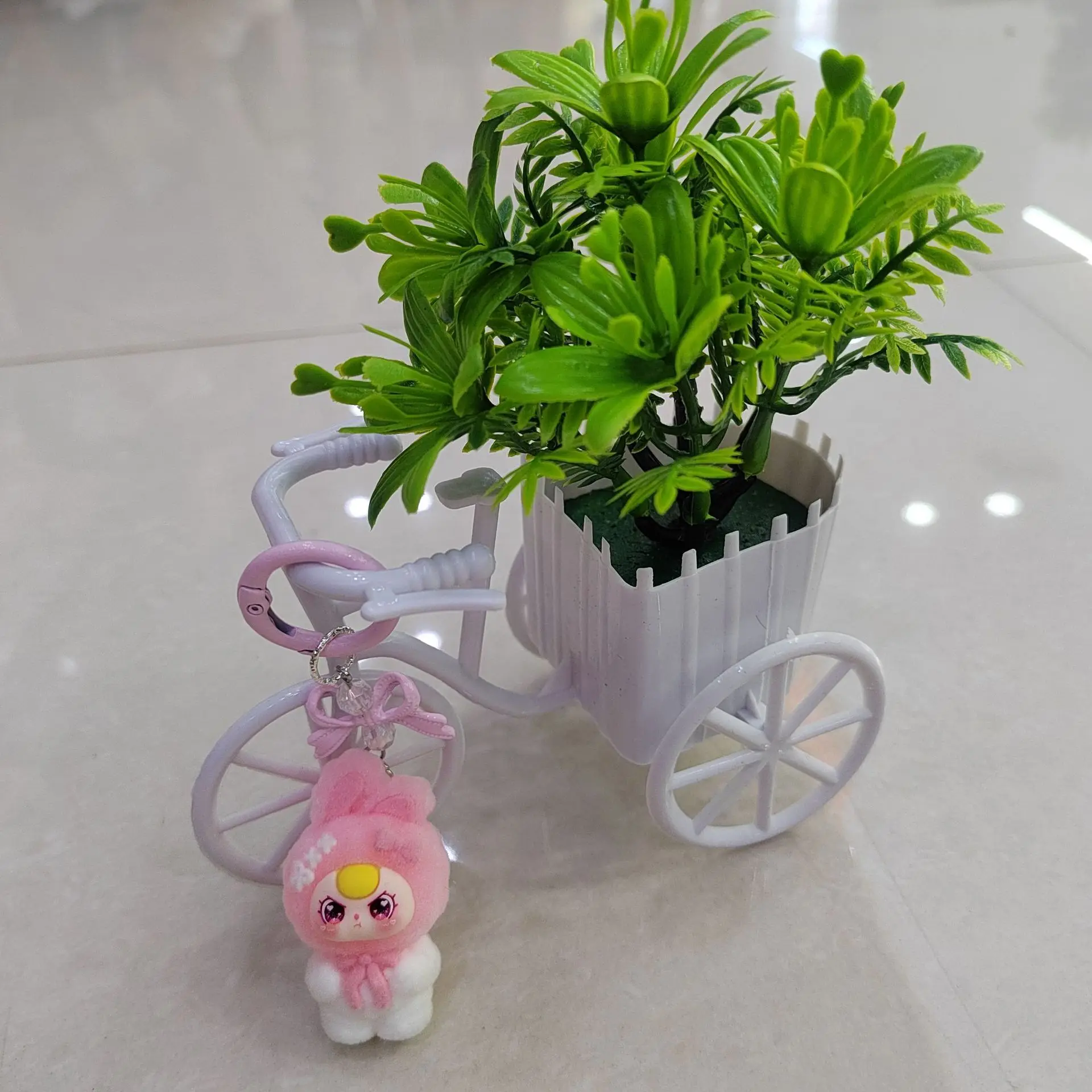 New cute standing figure three-year-old cute doll keychain pendant, a girlie accessory for school bag hanger