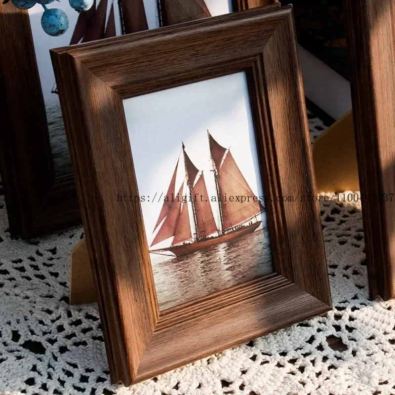 7-inch A4 Wall Hanging Retro Printing and Washing Photos Plus Photo Frames for Form-set Plastic Photo Frames