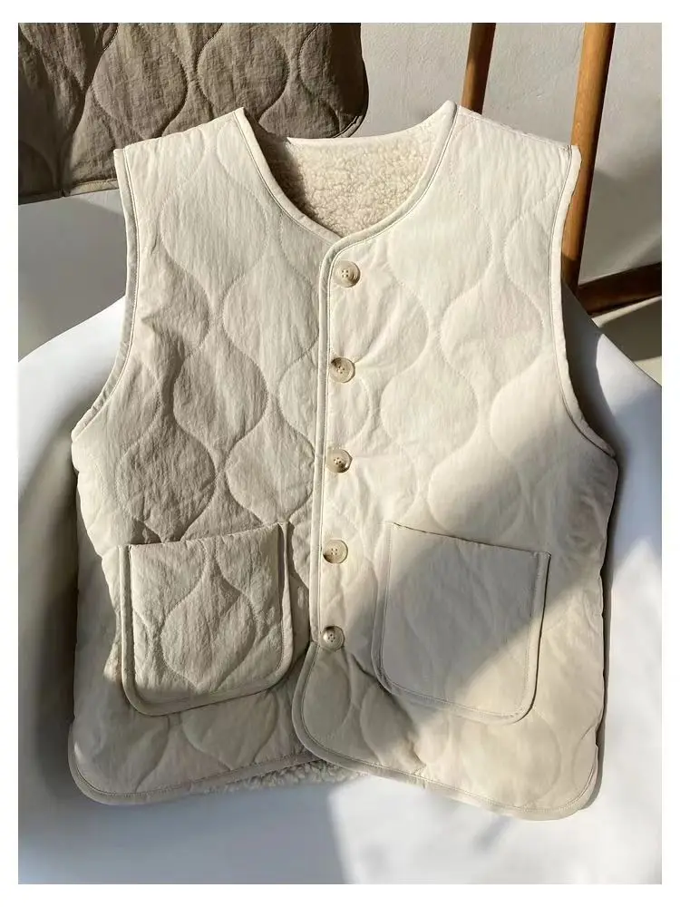 Winter New Fashion Women Warm Cotton Vest Lamb Wool Warm Large Pocket Loose Sleeveless Vest Girl Casual Large Size Coat S-2XL