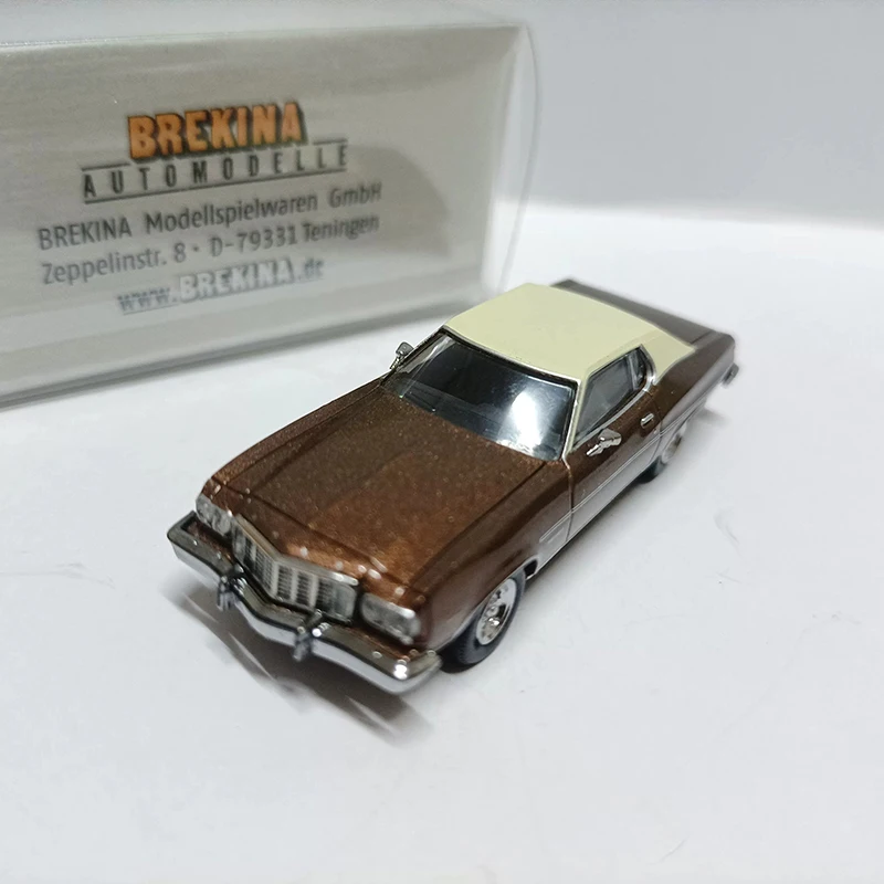 بريكينا HO مقياس 1: 87 البلاستيك جران تورينو كوبيه سيارة رياضية نموذج الكلاسيكية الكبار هدية تذكارية عرض ثابت