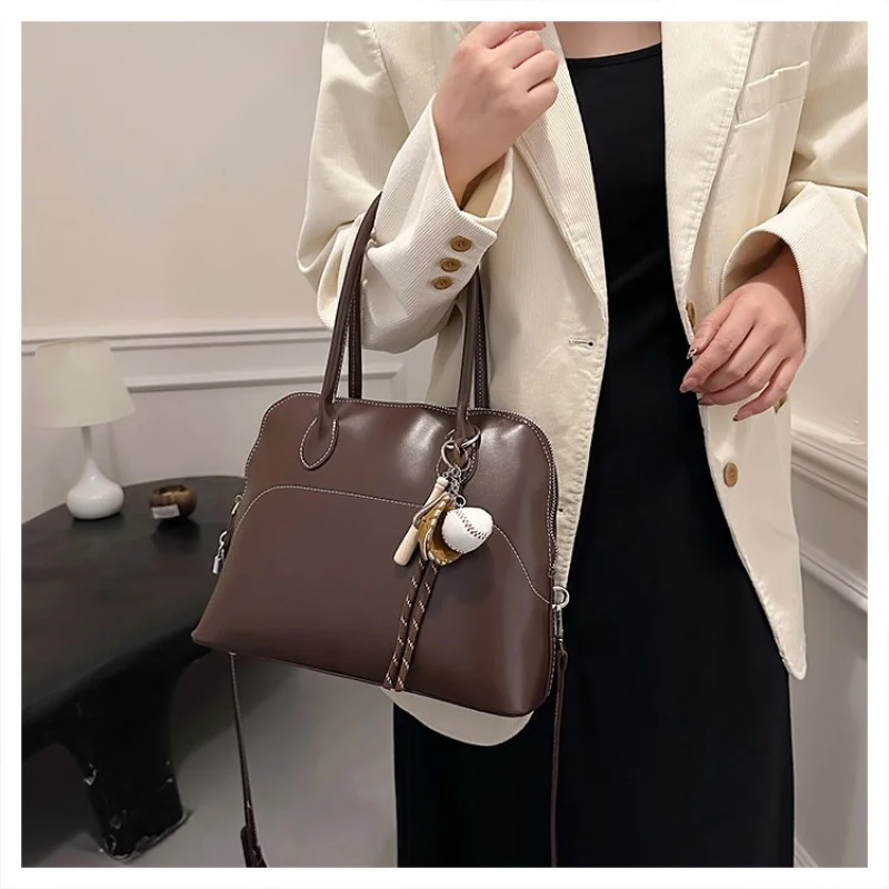 

Fashionable Ladies Crossbody Handbag Crafted From Quality Leather Boasting Trendy Design And Classic Style​