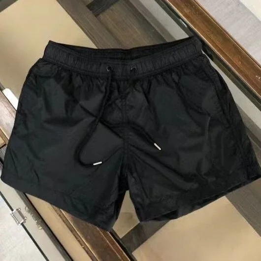 Men\'s Summer Beach pants Solid color Quick drying Pockets on the side and back leisure time fashion shorts