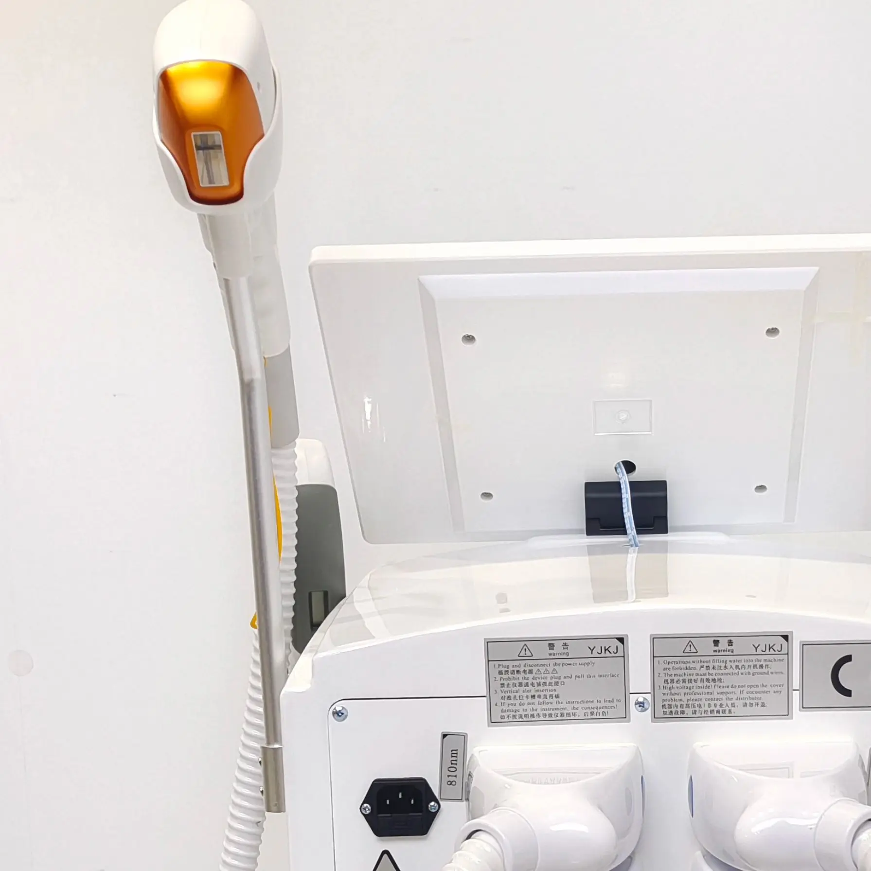 

Лазерный аппарат для удаления волос 4-в-1 с диодным титановым лазером 4000 Вт, 4 длины волны: 755, 808, 1064 нм, 940 нм