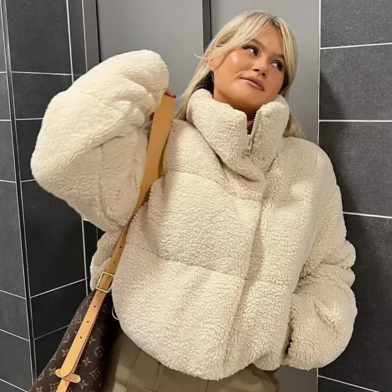 Leisure New Women's Lamb Wool Short Cotton Coat Standing Collar Thickened Warm Women's  Clothes