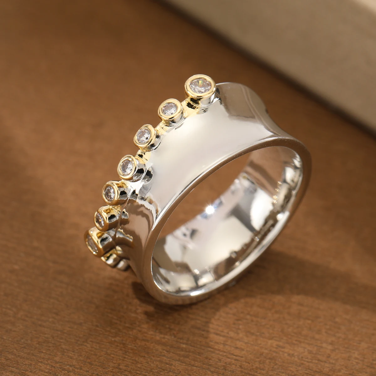 Cincin Batu Permata Asimetris - Women Fashion Hub ulasan dan harga