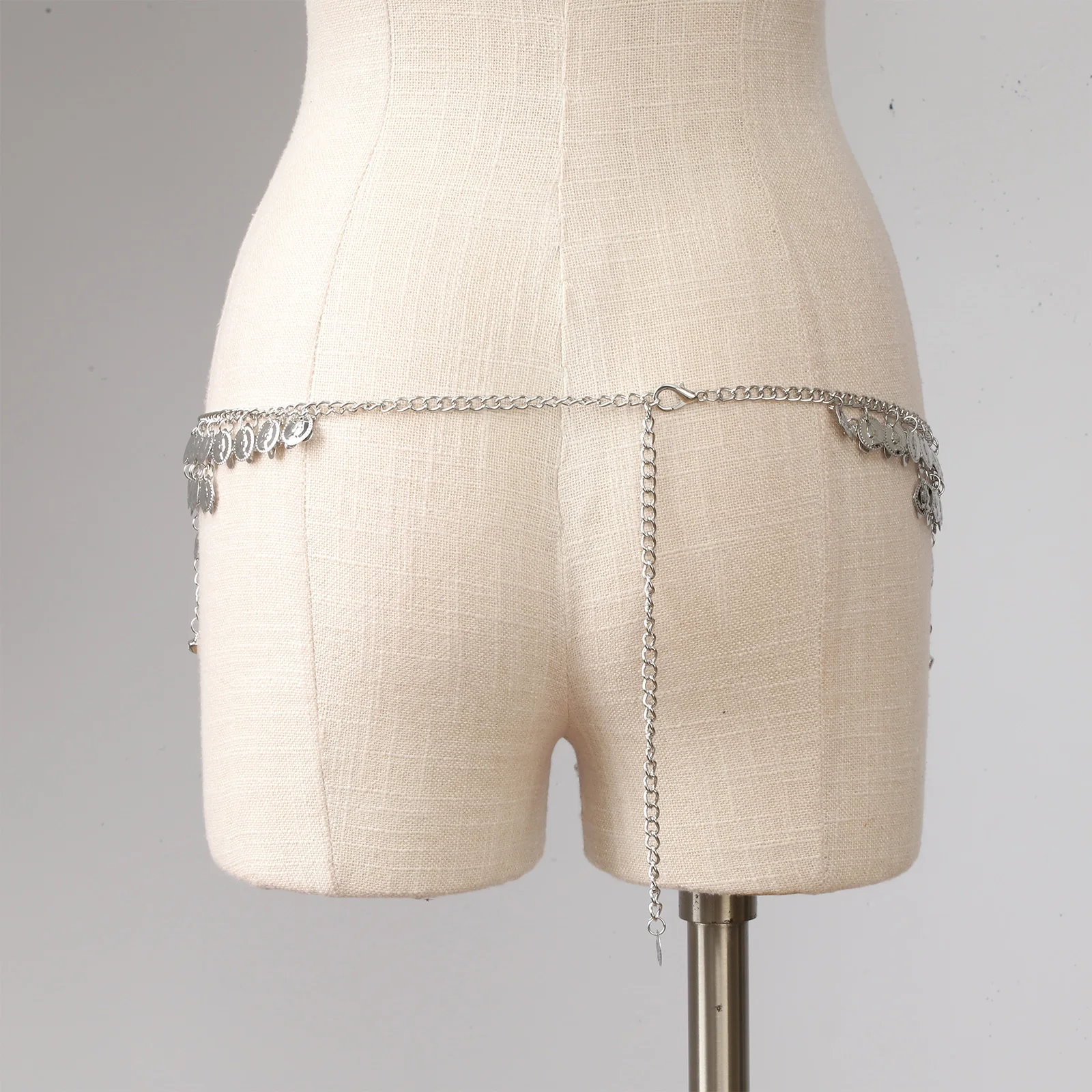 Cadena de cintura con colgante de campana para mujer, Color dorado nuevo, elegante, Sexy, Bikini, cinturón de fiesta, joyería para el cuerpo, danza del vientre, bufanda de cadera, 1 ud.