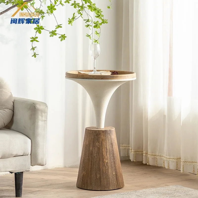 European retro side corners and corners solid wood iron-made coffee table, designer home homestay hotel room small round table