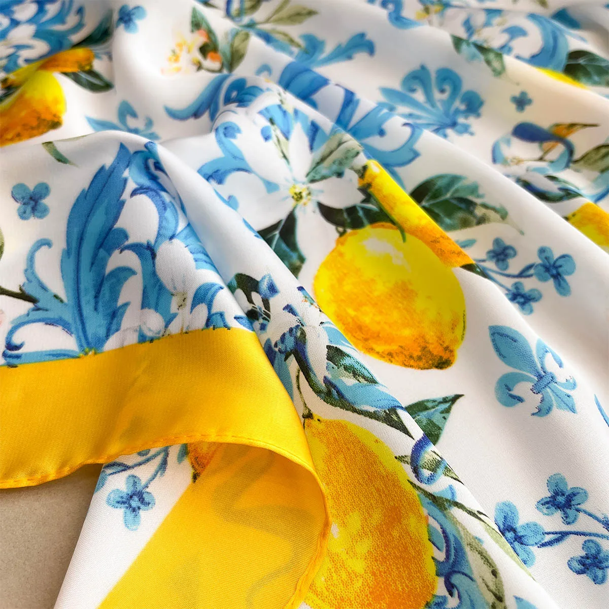 الليمون طباعة 70*70 سنتيمتر مربع وشاح المرأة Foulard ربطات العنق الحرير الشعور موضة منديل سيدة لينة الساتان تزيين الحجاب الإناث