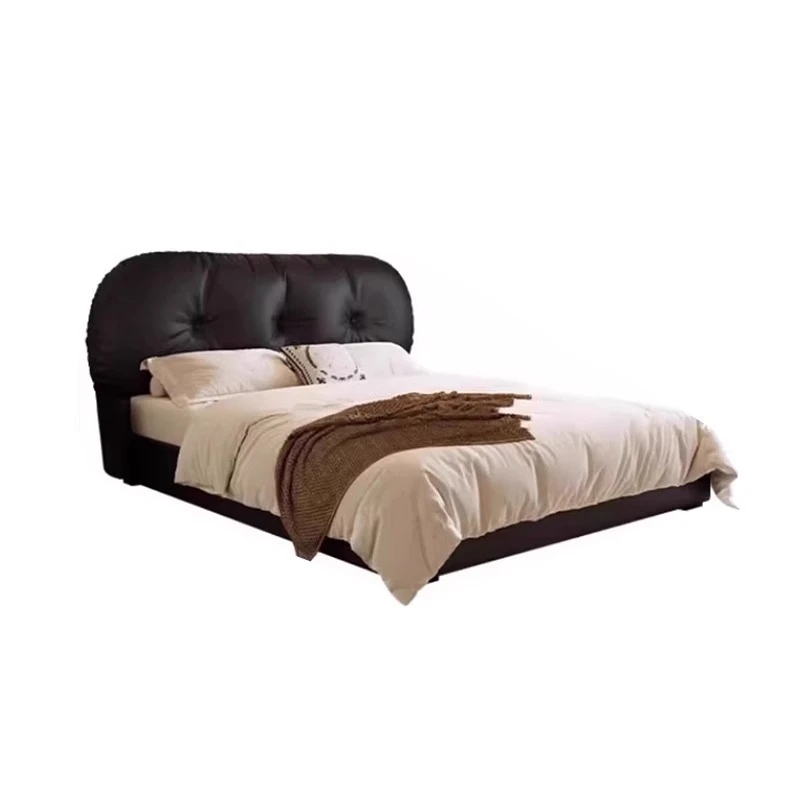 

Medieval bed, leather bed, retro Italian bed, master bedroom black double bed