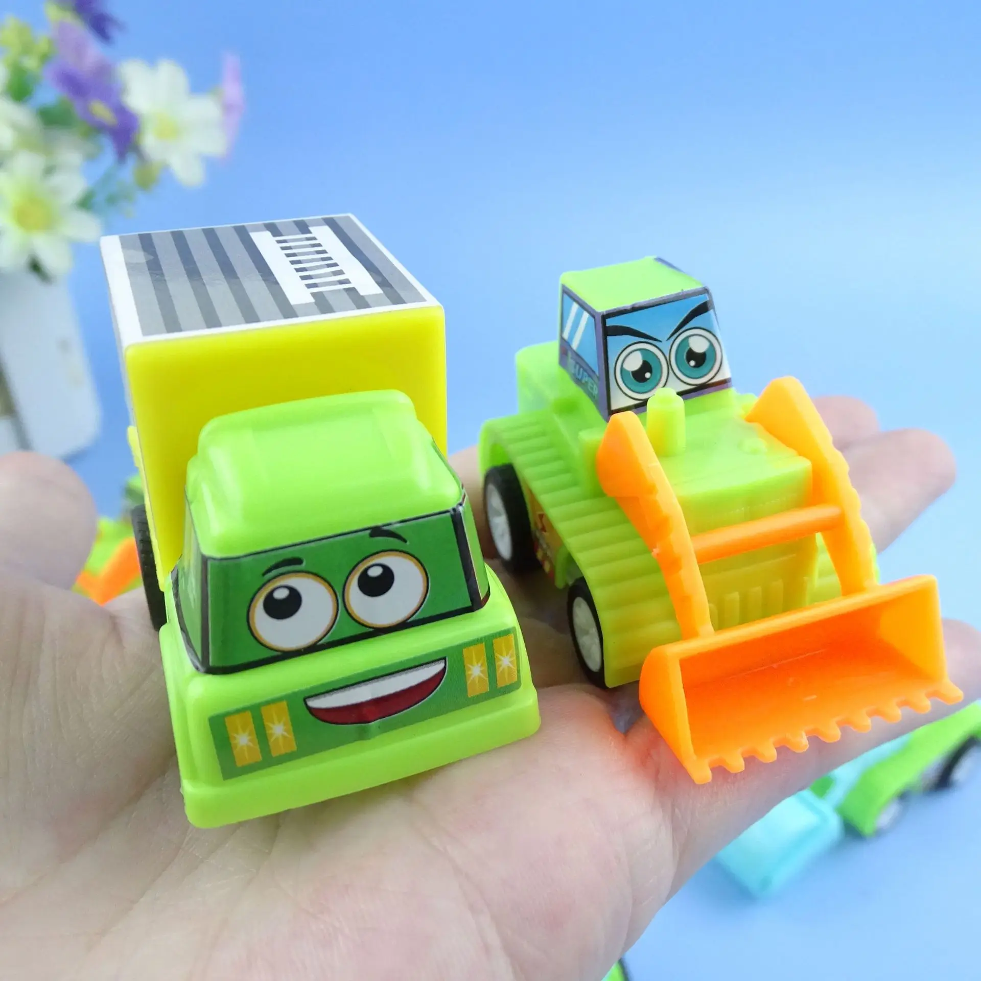 Mini voiture en plastique à nervures pour enfant, jouet de dessin animé, série d'ingénierie, cadeau de maternelle, œuf torsadé, inertie, 5 pièces