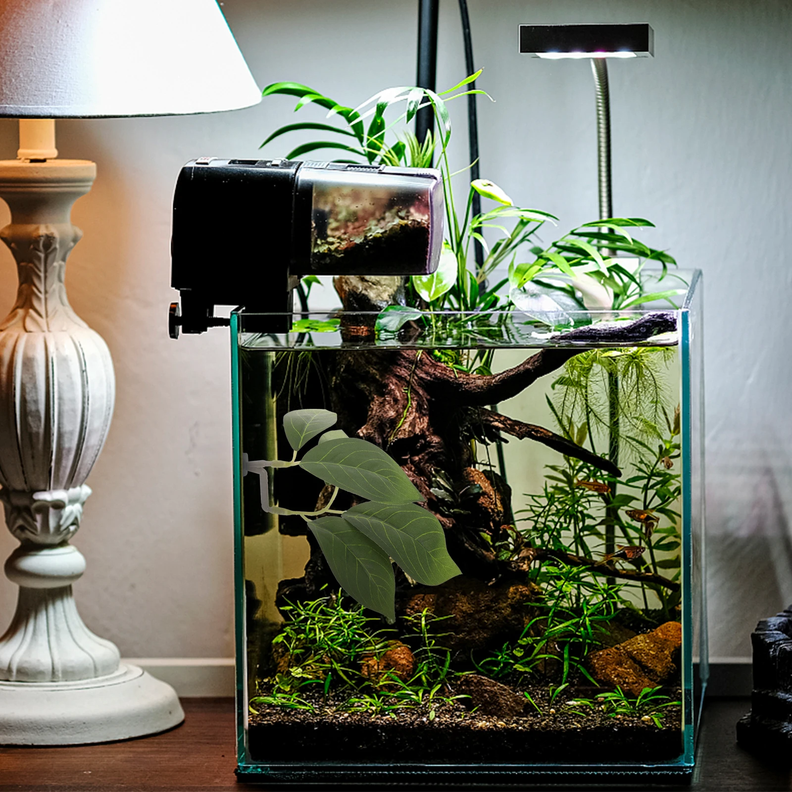 

Betta Leaf Hammock With Suction Cup For Fish Tank Breeding Resting Spot Aquarium Decorative Plant Multipurpose Plastic Leaf