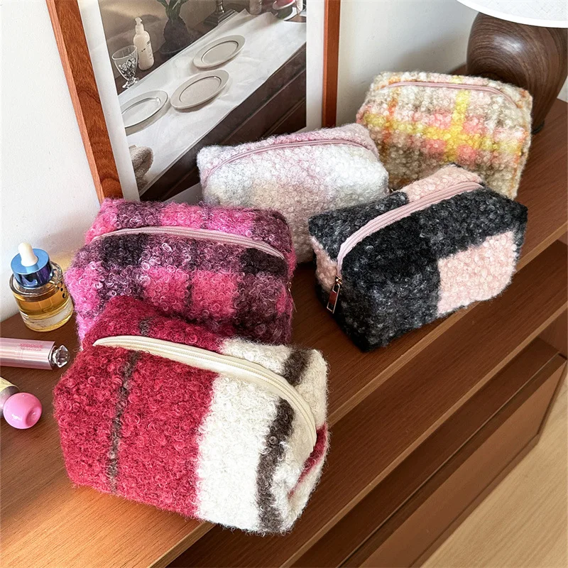 Large Capacity Plush Makeup Bag Cute Girly Soft Cosmetic Pouch Multi-Functional Pencil Case Inner Bag Phone Brush Organizer