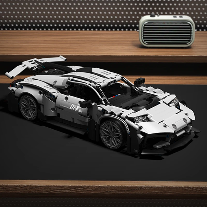 ANG ONE-coche de carreras deportivo, modelo de bloques de construcción, adorno, rompecabezas original, juguete de ensamblaje, regalo para niño