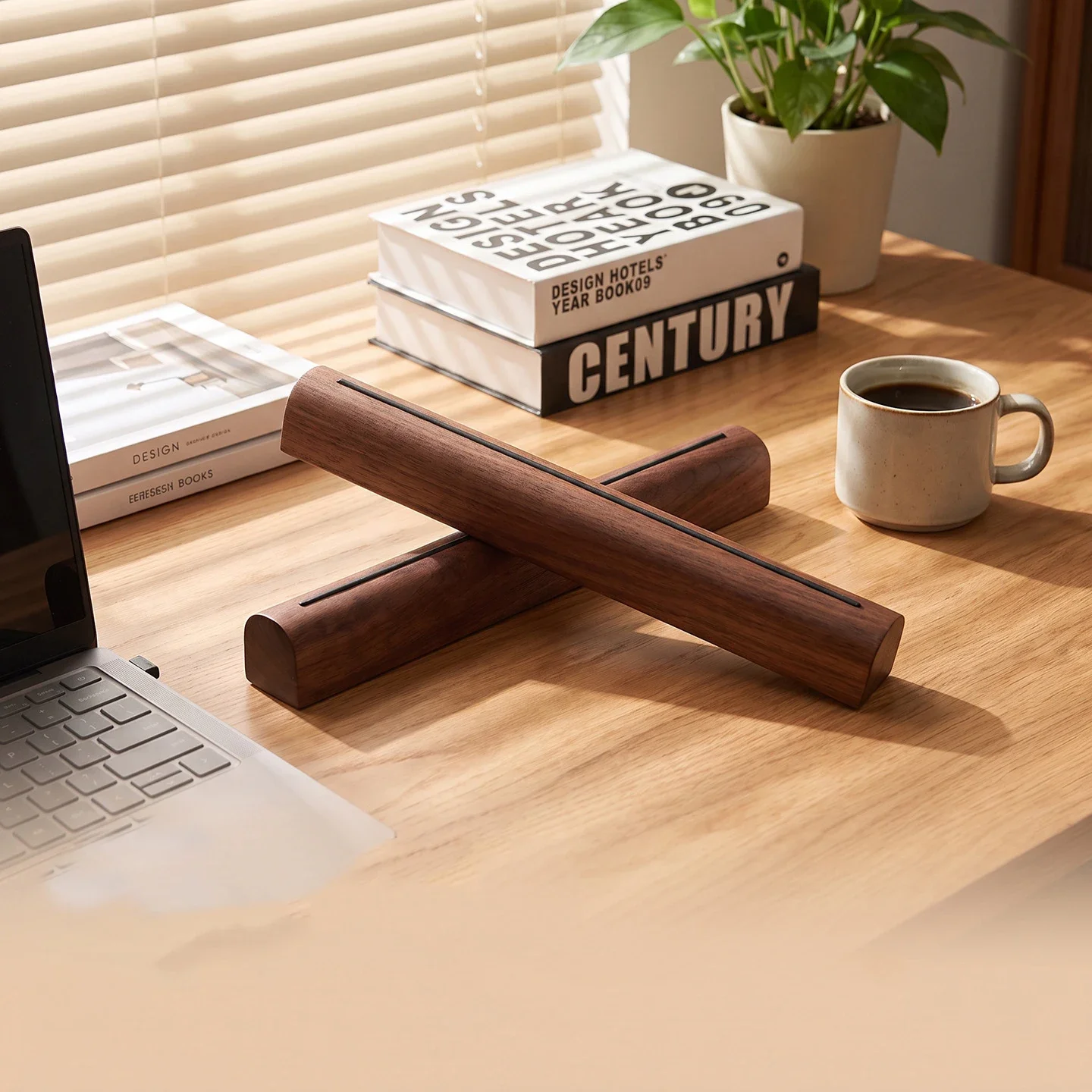 yesHeMu Wood Laptop Riser Stand Semi Circular Notebook Holder Heat Dissipation Laptop Elevated Bracket for Desktop Office Home