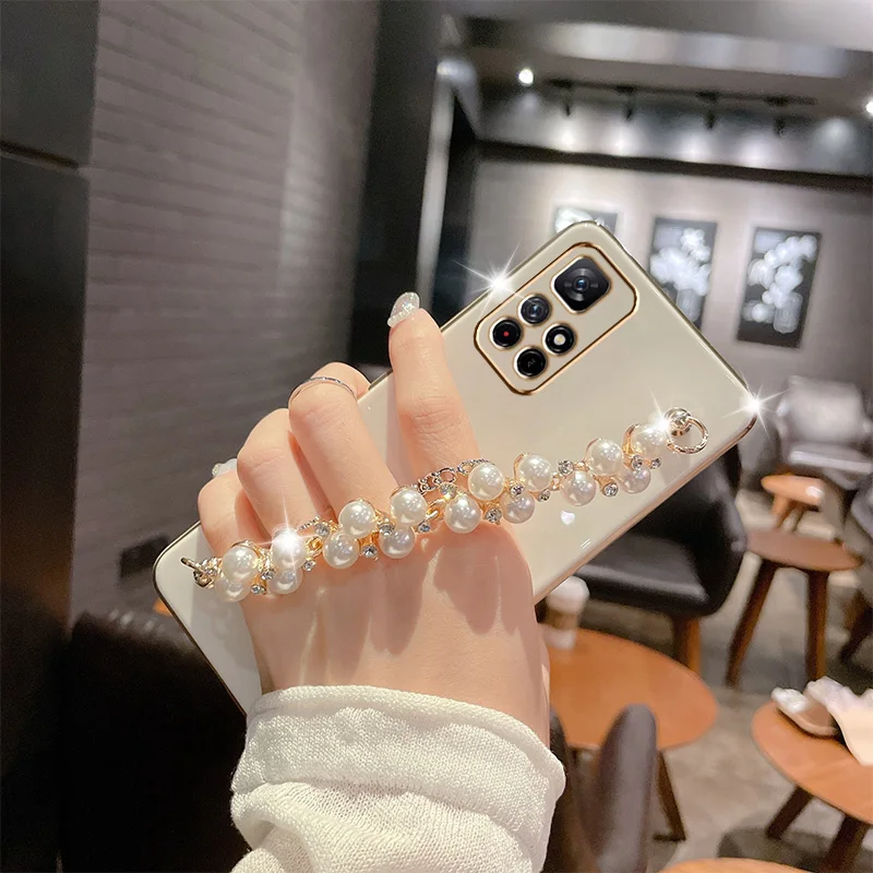 Luxury Diamond Pearl Bracelet Chain Painting Case for Xiaomi Redmi Note 11 Pro 11S 11E 4G 5G Coque Soft Silicone Cover