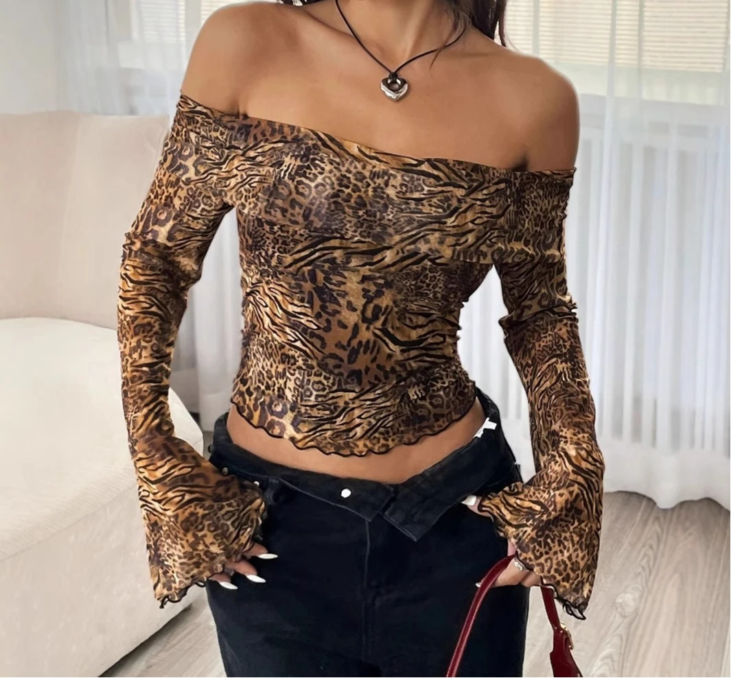 

2025 Sexy Leopard Print Mesh Trumpet Long Sleeved Backless One Shoulder Top