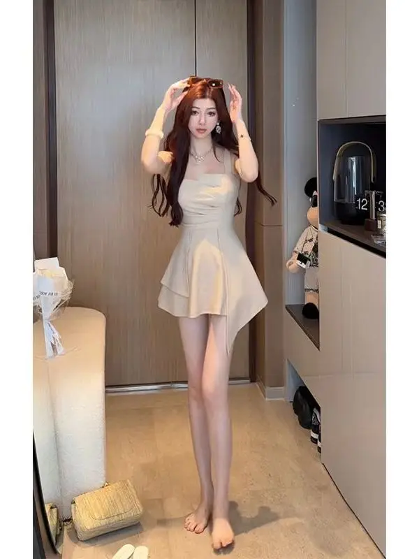 Ele Beautiful Women… - image