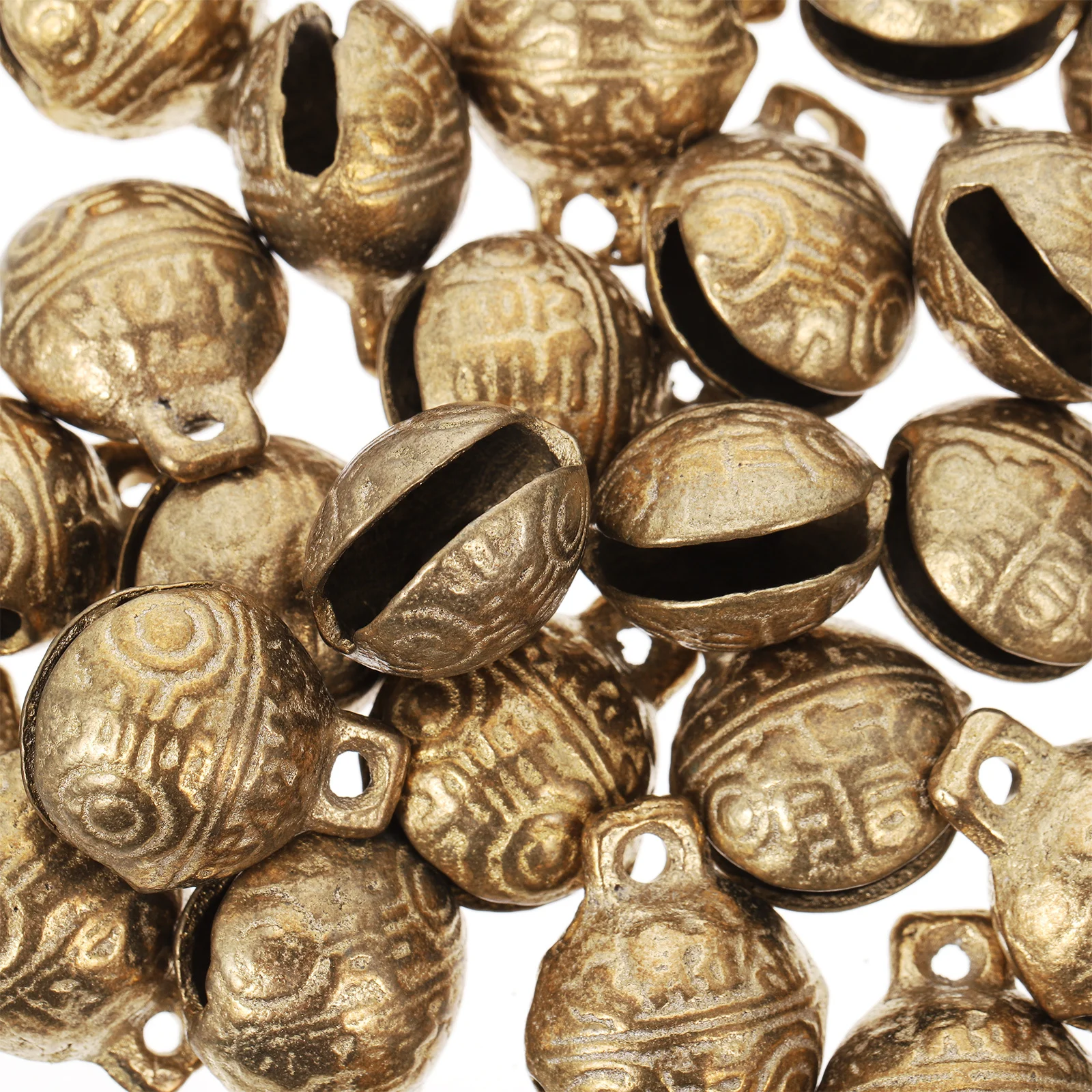 

30Pcs Vintage Copper Bells Hanging Charms for Crafts Jewelry Making DIY DIY Bell Ornaments Necklace Bracelet Hanging Bells