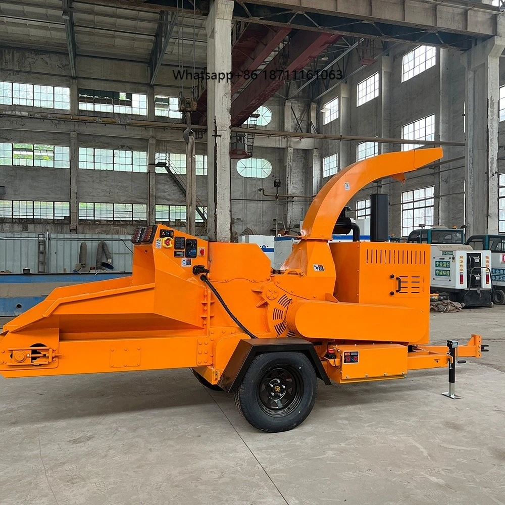 VOL Four Cylinder  Wood Chipper 102HP 280mm Max Wood Diameter Mobile Chipper with 215/75R15 Tires for Farm Use