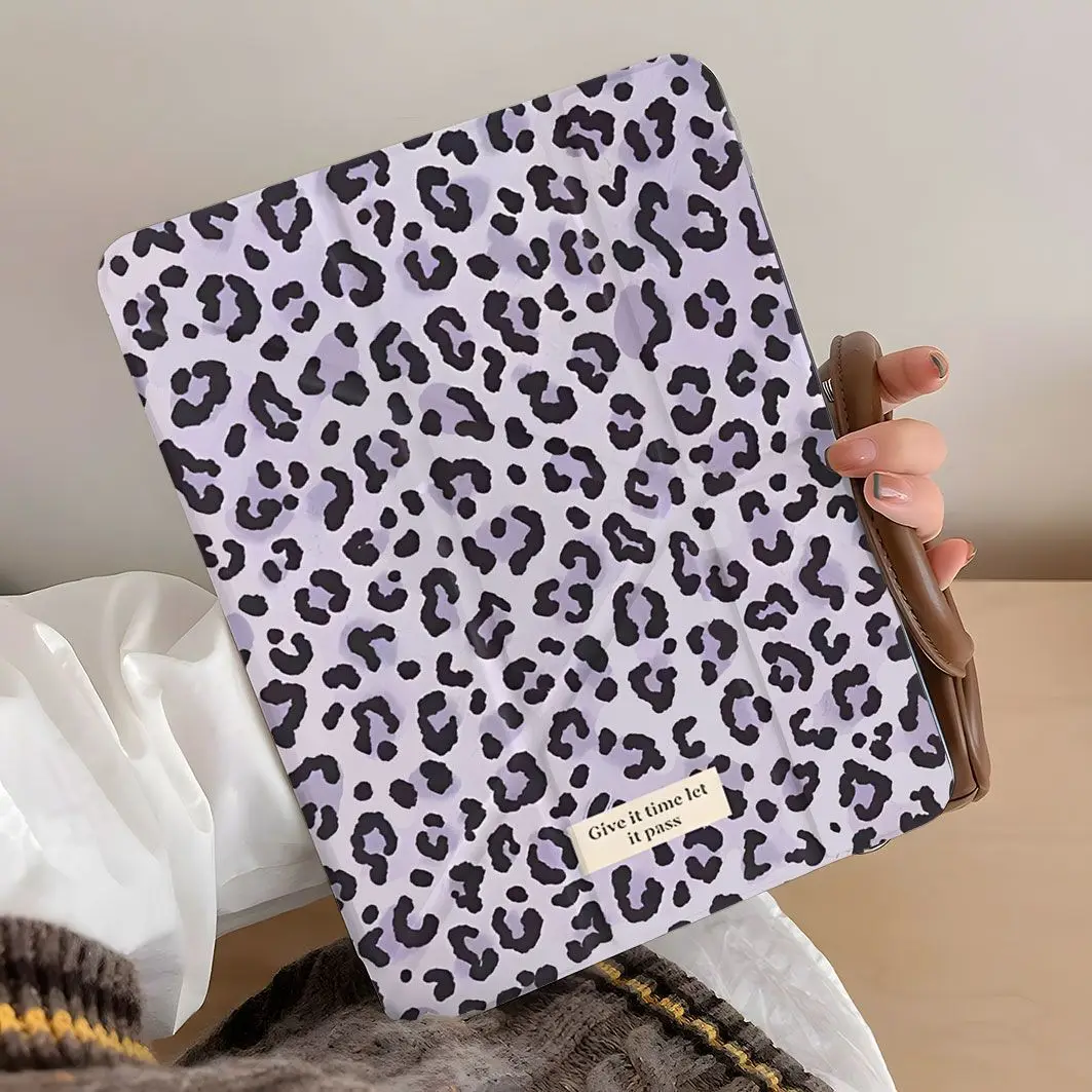 Purple Panther Pattern iPad Case For iPad Pro 11 13in 2025 iPad Pro 12.9in Air7 10th 11th M4 M5 MINI Y-Shaped Folding Cover