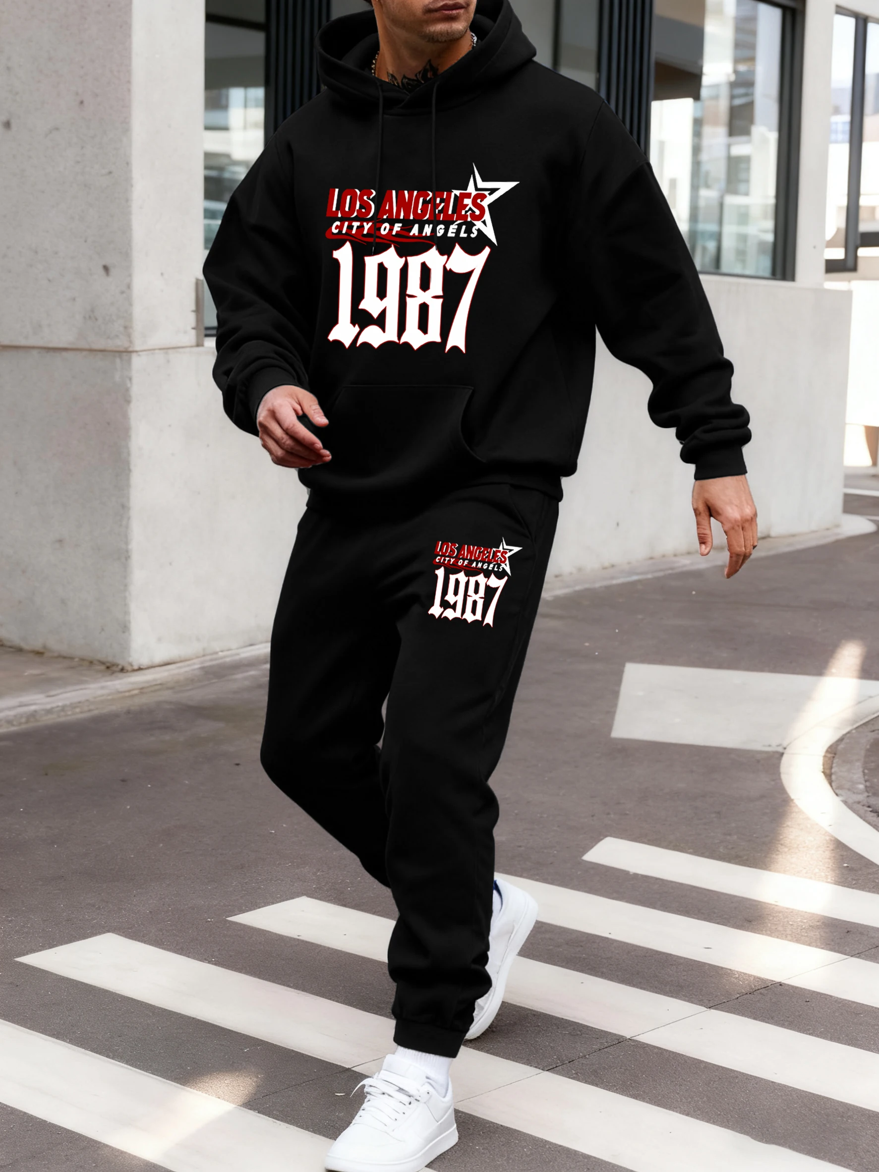 

Модная толстовка с двойным карманом + эластичные брюки на шнурке, комплект из 2 предметов, новинка 2026 года, мужской повседневный свободный спортивный комплект для бега на открытом воздухе