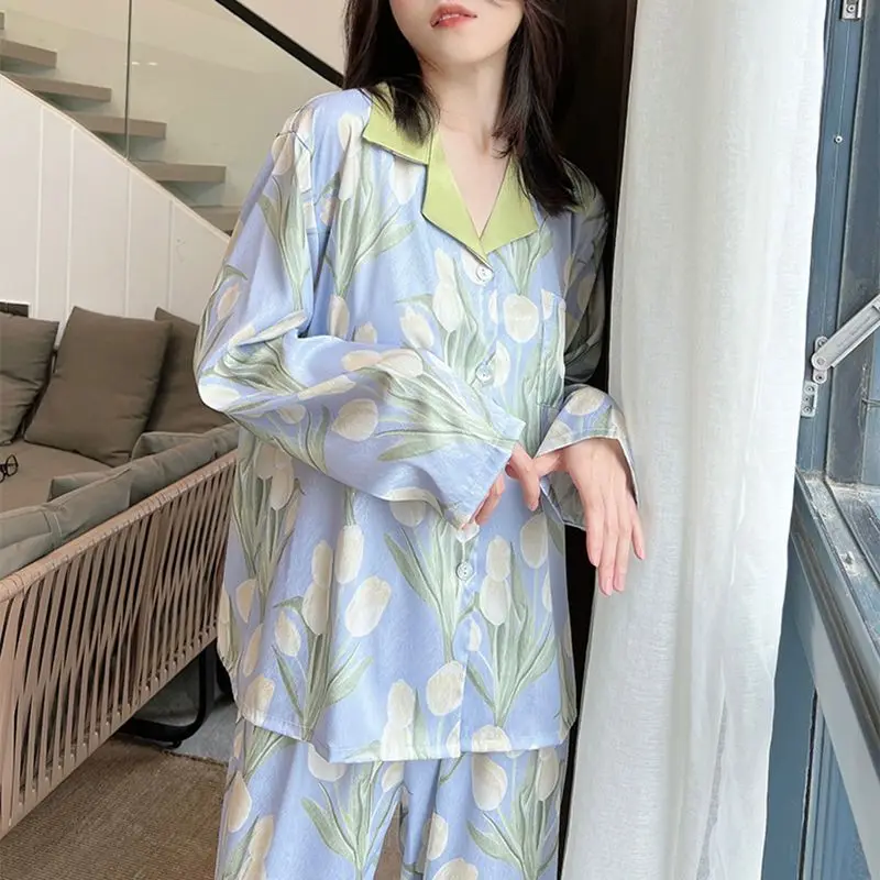 2024 Ice Silk Pajamas Ladies Spring Long Sleeve Pyjamas Sweet Print Nightgown Lapel Casual Sleepwear Loose Breasted Nightdress