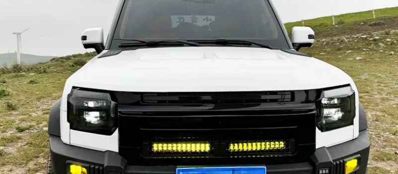 Car Grille Long Strip Spotlight Fit for JETOUR Traveler T2 2023-2024 Modified Grille LED Grille Light Car Exterior Accessories