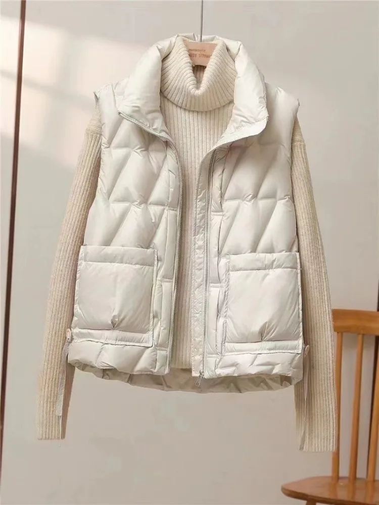 Autumn and Winter New Sleeveless Vest Down Jacket Women 90% White Duck Down Fashion Casual 2024 Women Vest Jacket Coat